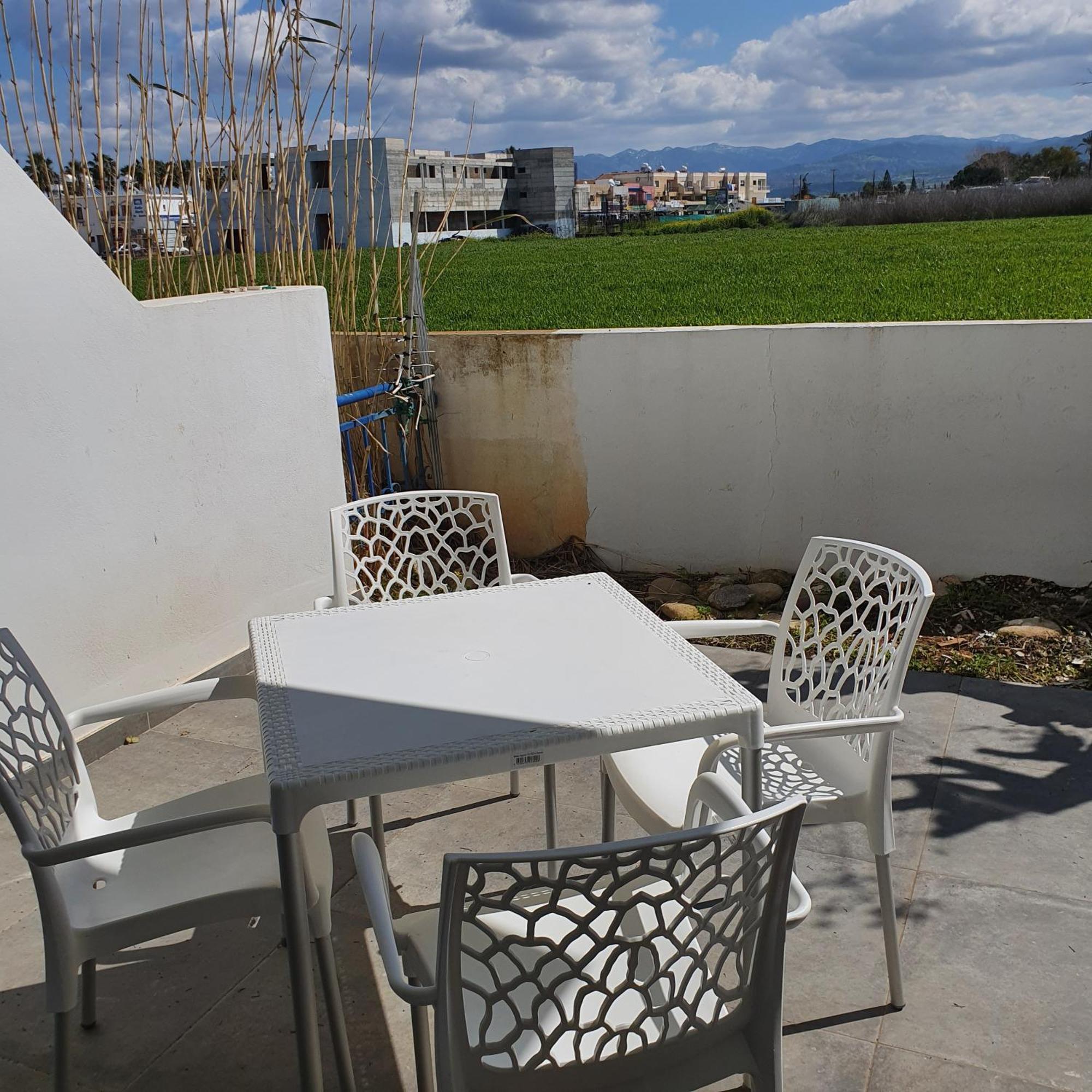 G&E Harbour Apartments Lachi Buitenkant foto