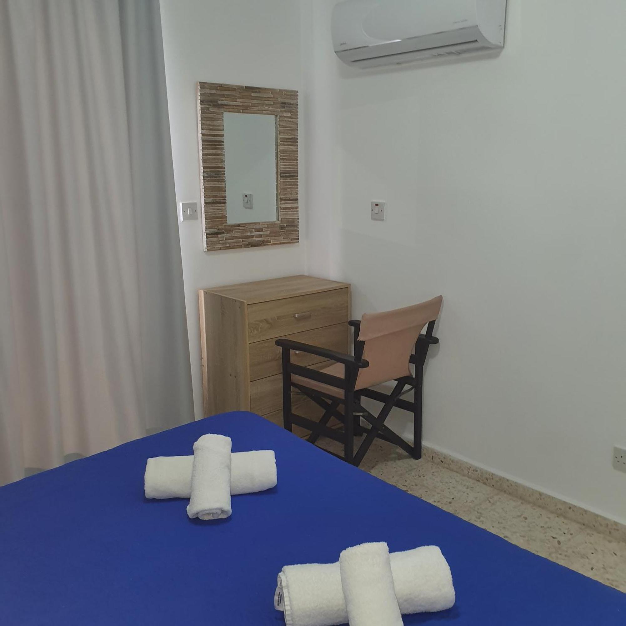 G&E Harbour Apartments Lachi Buitenkant foto