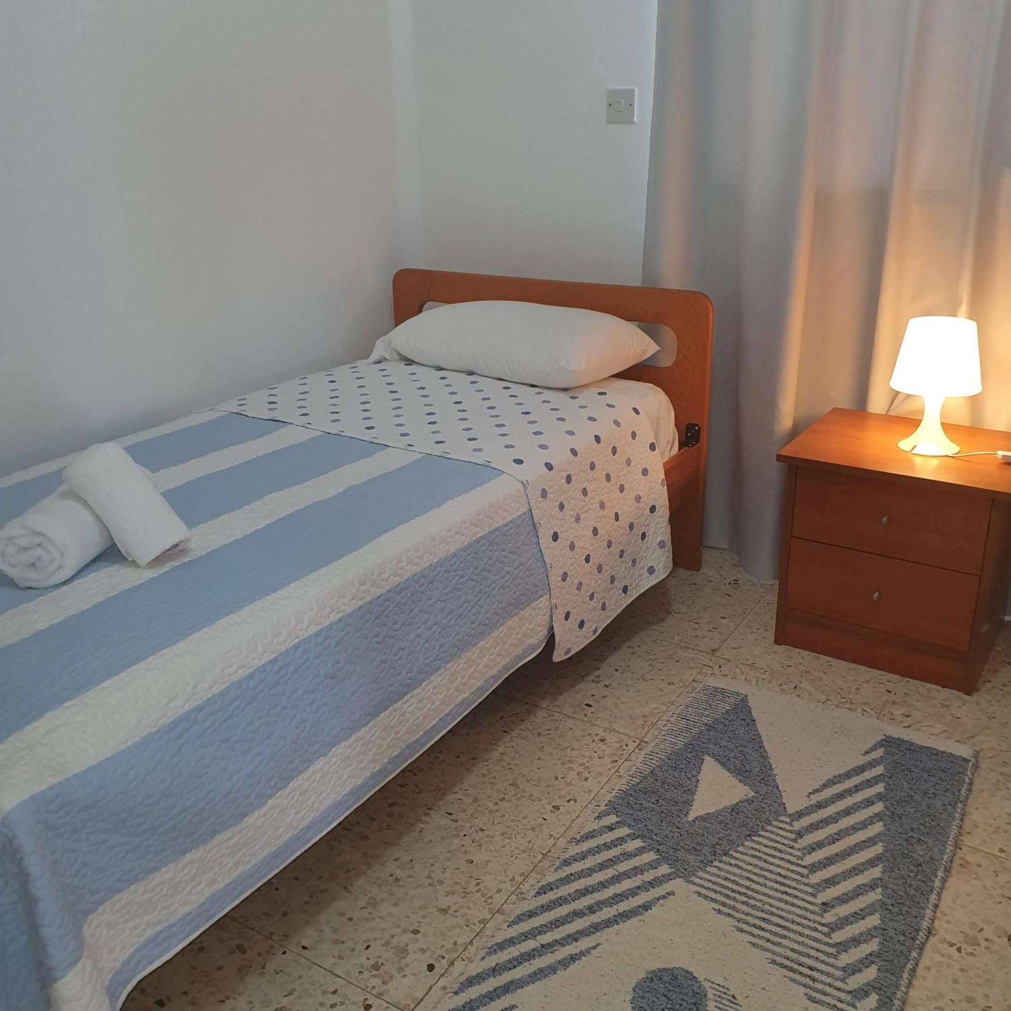 G&E Harbour Apartments Lachi Buitenkant foto
