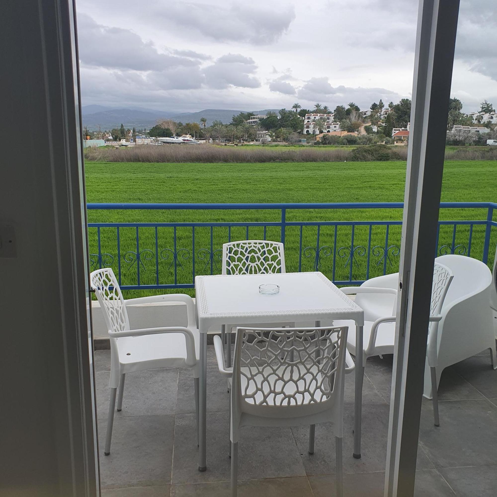 G&E Harbour Apartments Lachi Buitenkant foto