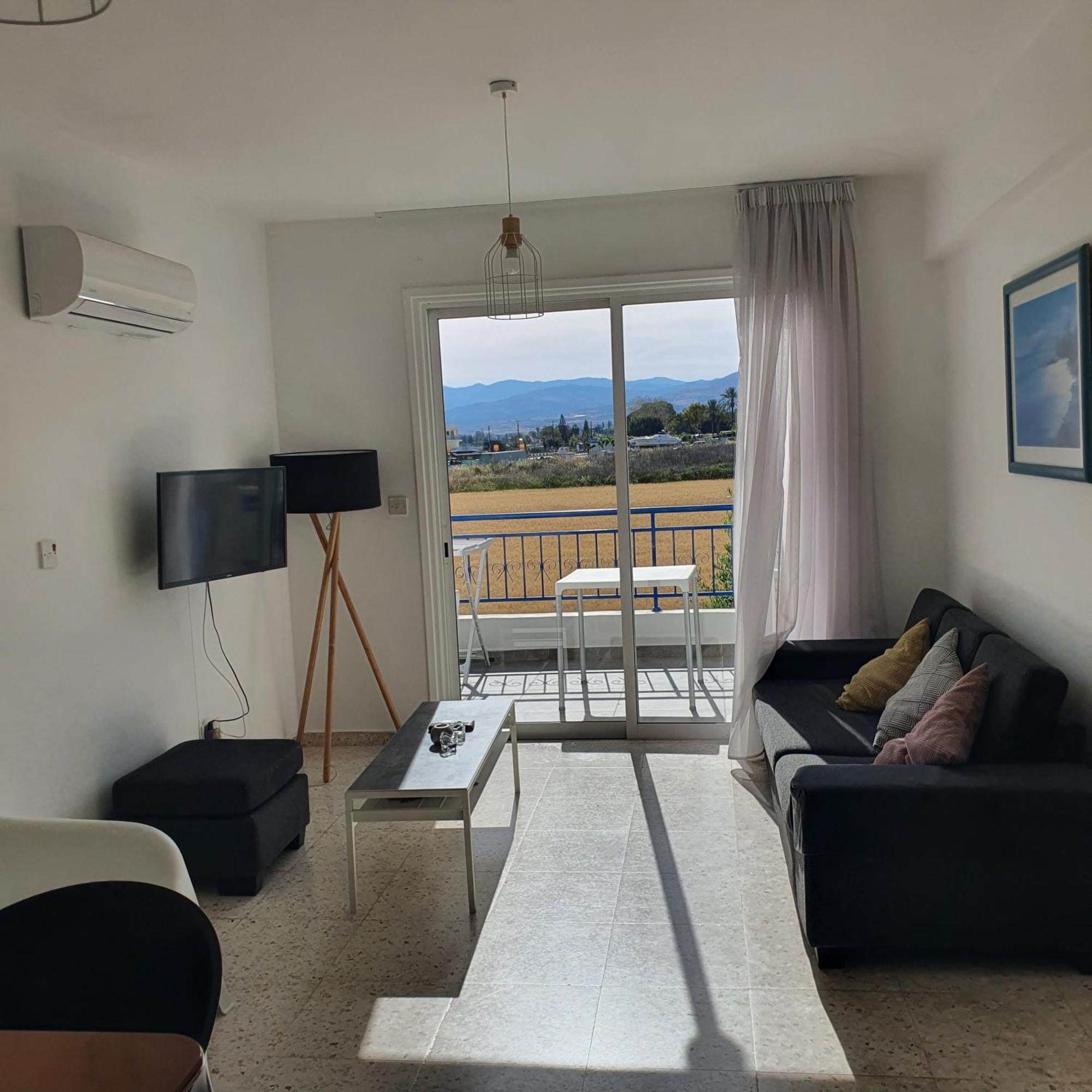 G&E Harbour Apartments Lachi Buitenkant foto