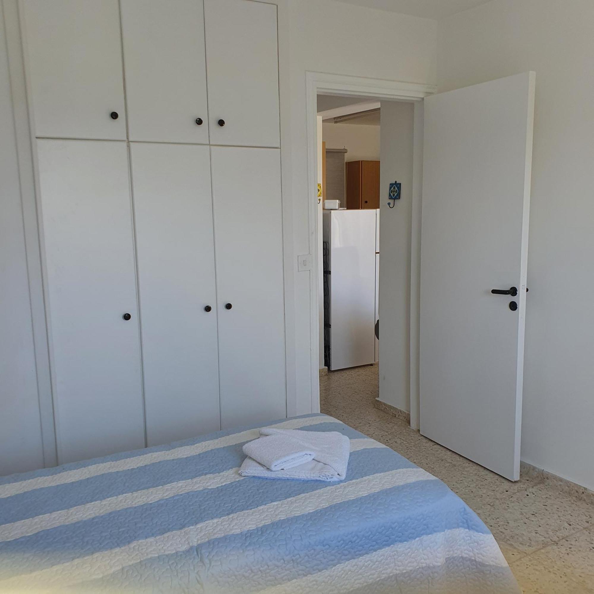 G&E Harbour Apartments Lachi Buitenkant foto