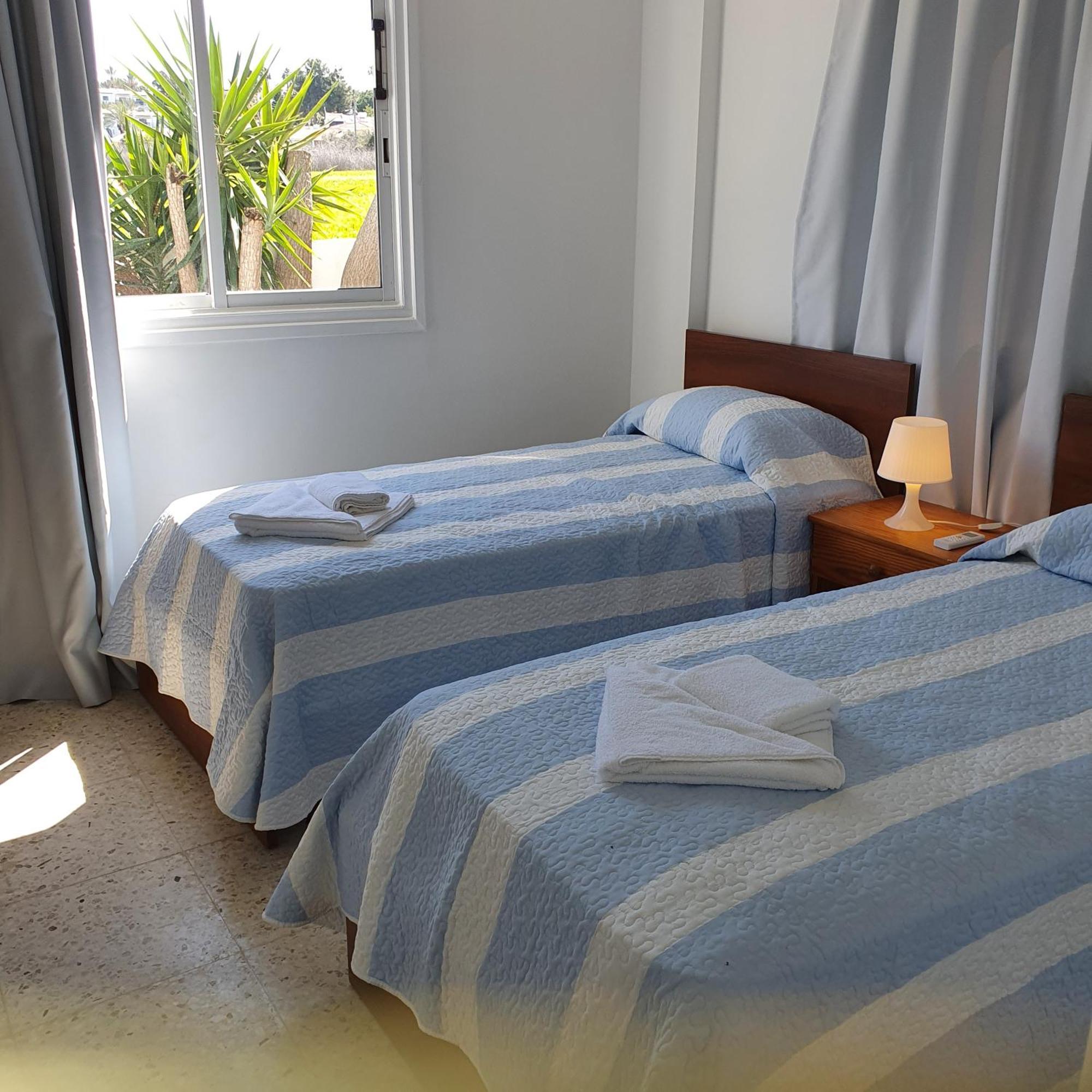 G&E Harbour Apartments Lachi Buitenkant foto