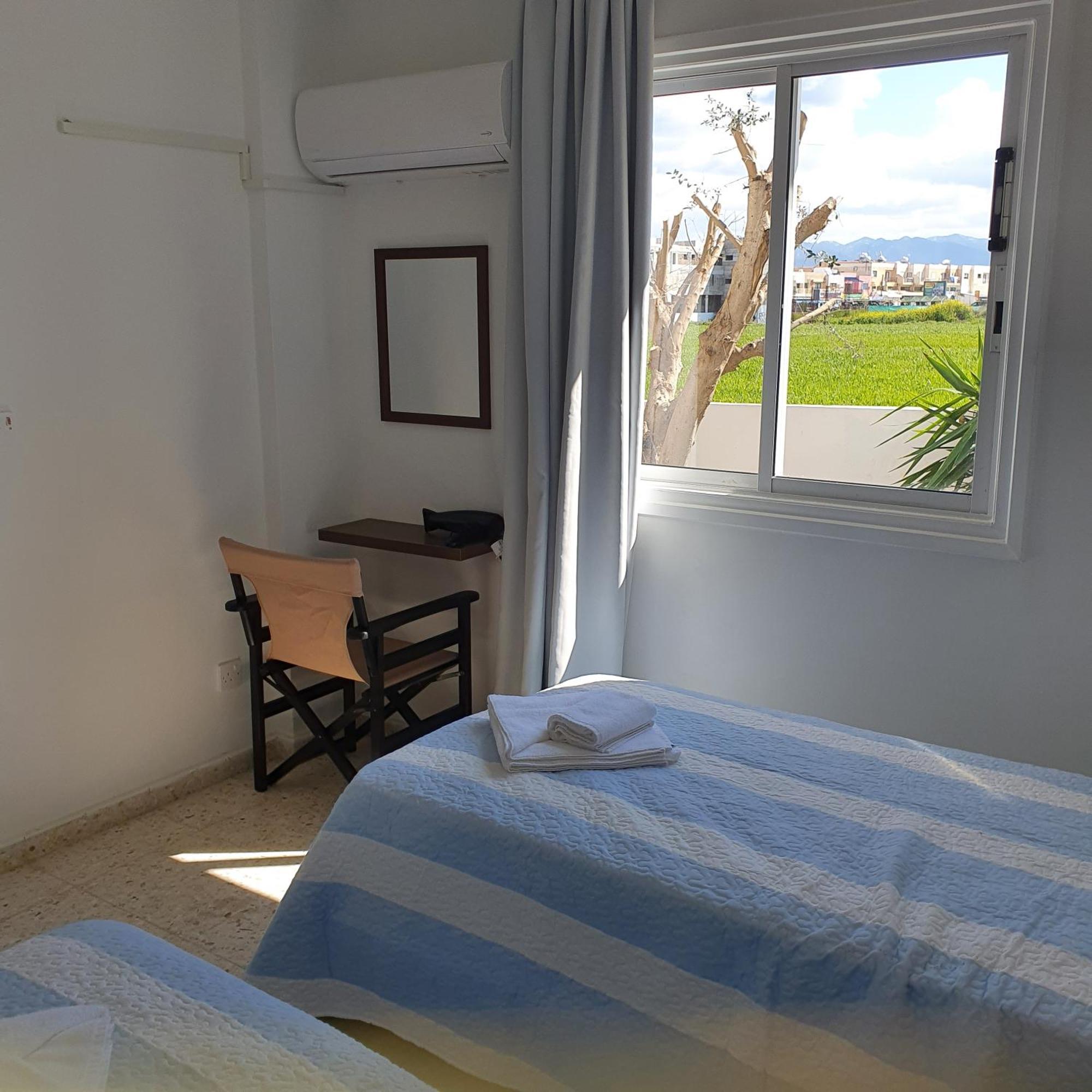 G&E Harbour Apartments Lachi Buitenkant foto